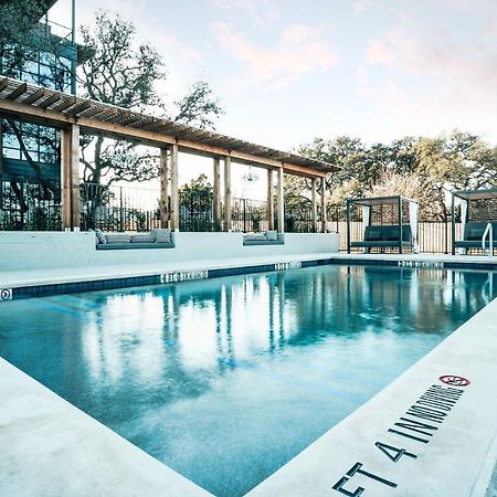 Colton House Hotel Austin Bagian luar foto