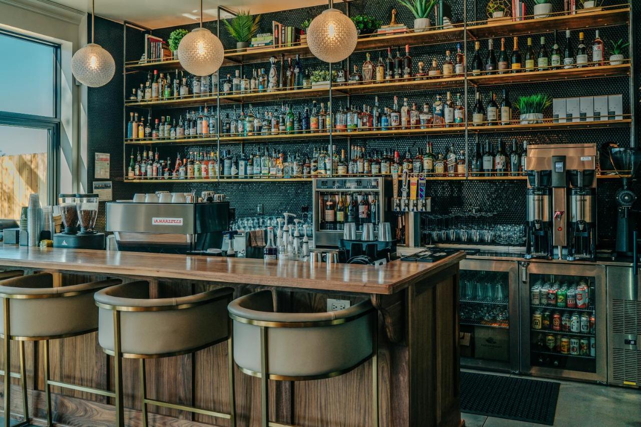 Colton House Hotel Austin Bagian luar foto