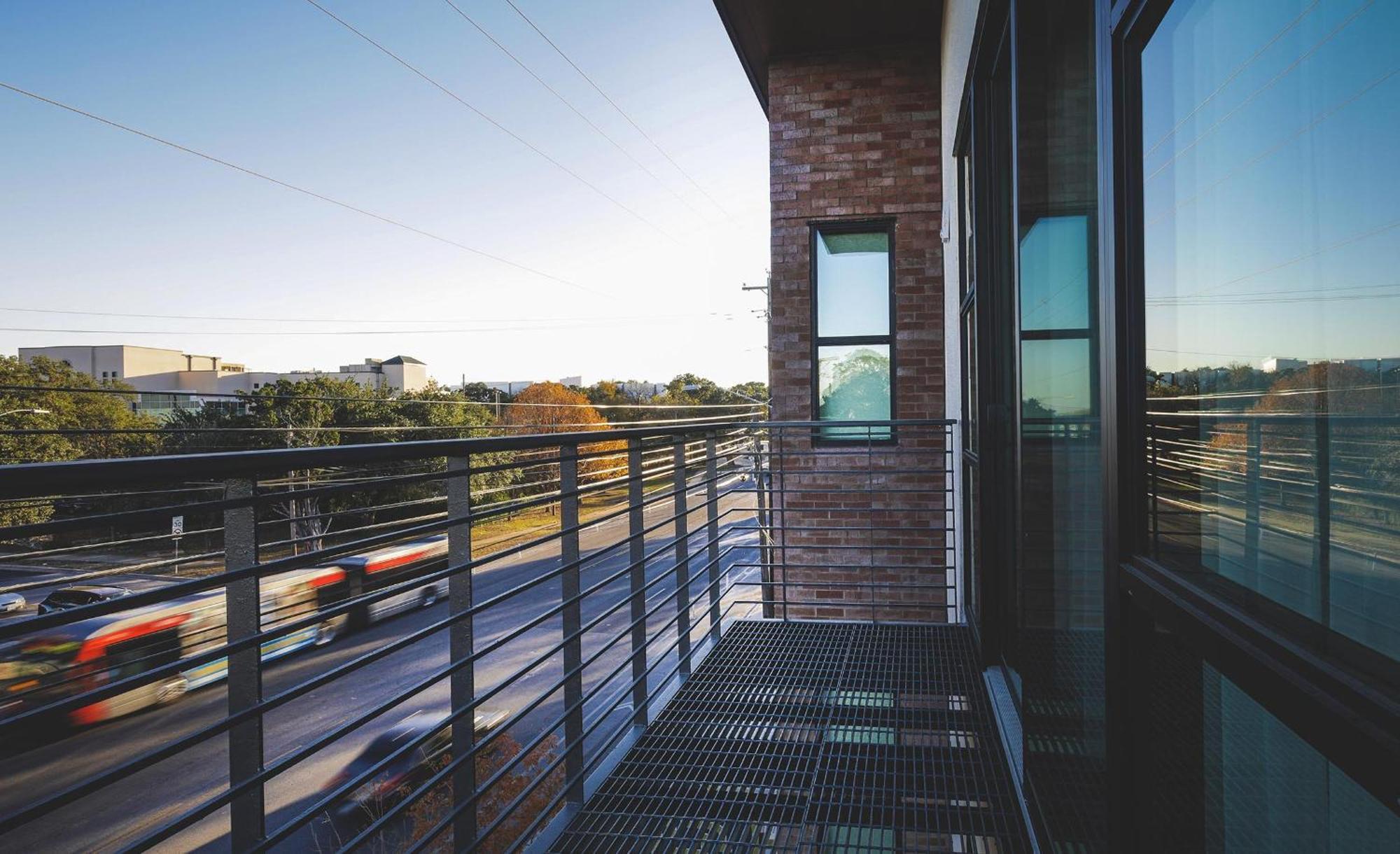 Colton House Hotel Austin Bagian luar foto