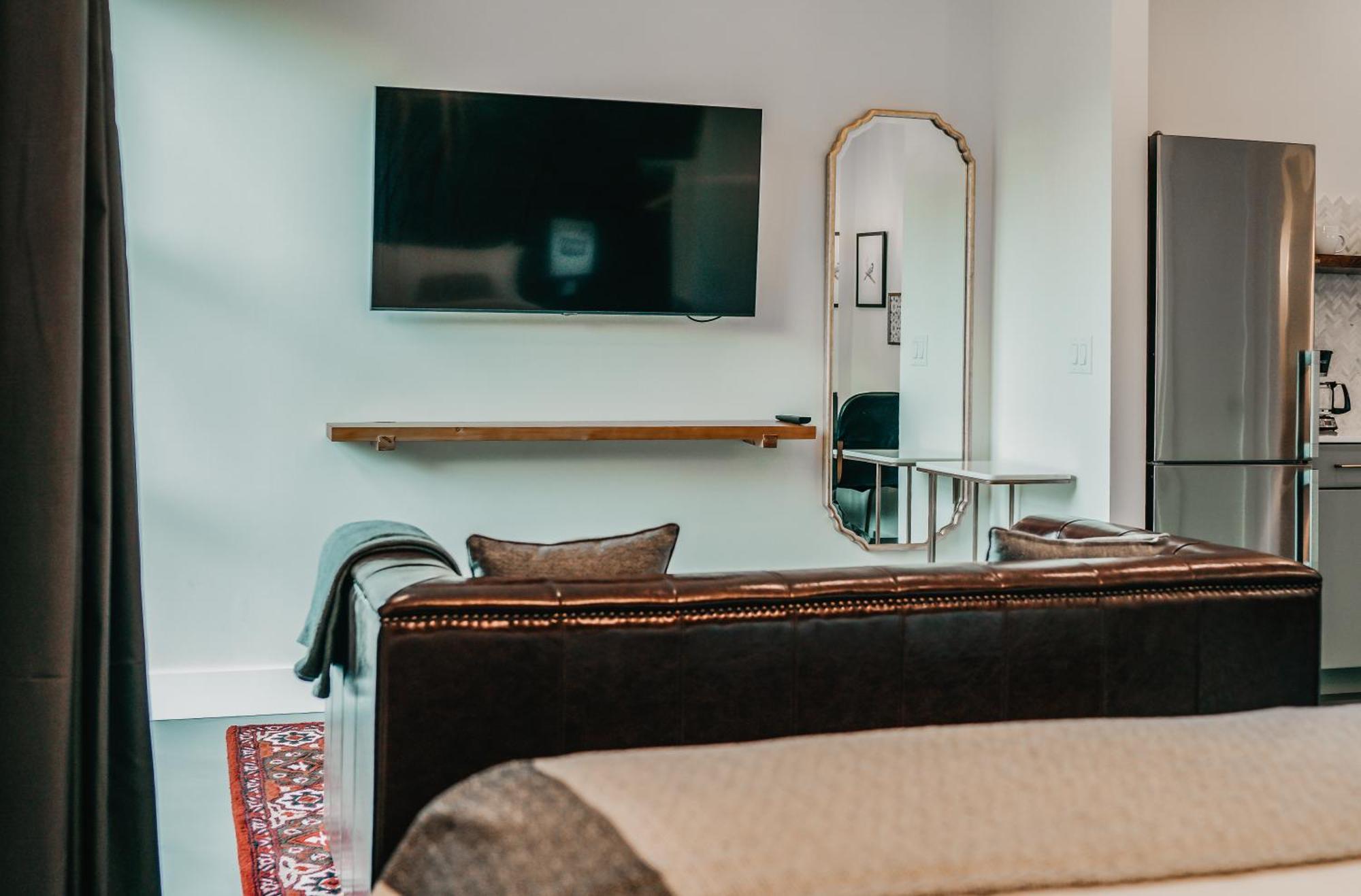 Colton House Hotel Austin Bagian luar foto